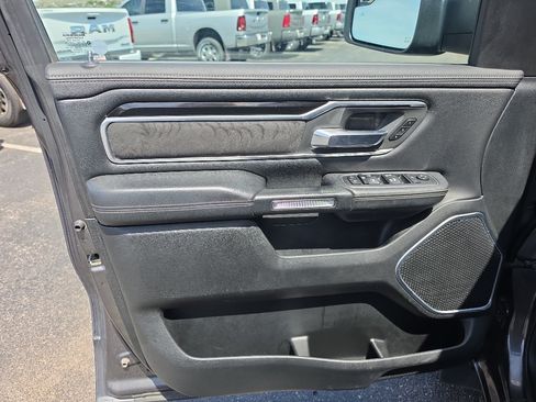 Used 2020 RAM 1500 Laramie w/ Sport Appearance Package AWD/4WD image 10