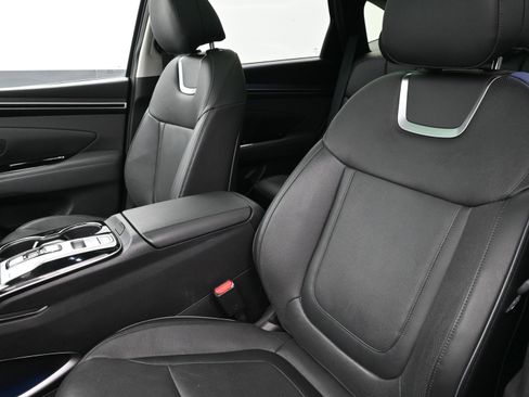 Certified 2022 Hyundai Tucson Limited image 11