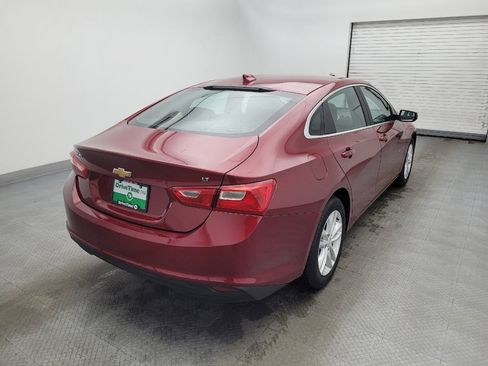Used 2018 Chevrolet Malibu LT image 9