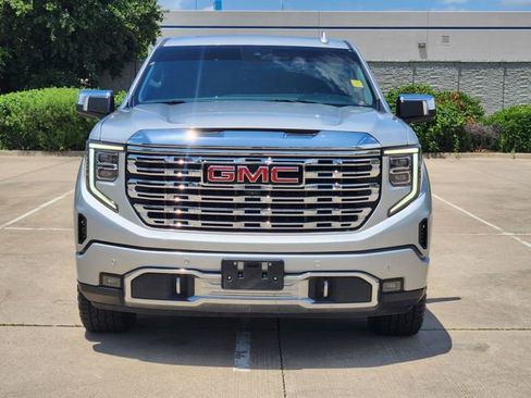 Used 2022 GMC Sierra 1500 Denali AWD/4WD image 3