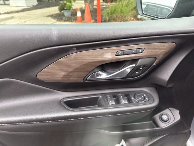 Used 2023 GMC Terrain Denali w/ LPO, Floor Liner Package AWD/4WD image 11