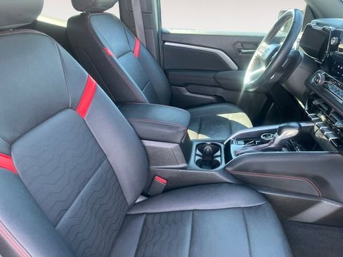 Used 2023 Chevrolet Colorado Z71 w/ Z71 Convenience Package 2 AWD/4WD image 15