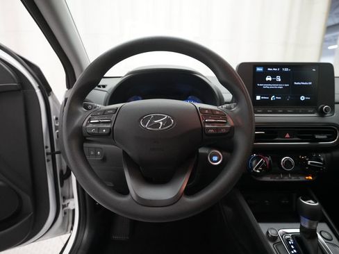 Used 2023 Hyundai Kona SEL w/ Cargo Package image 4