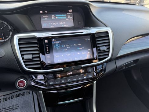 Used 2016 Honda Accord EX image 27