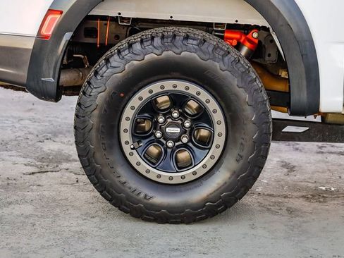 Used 2023 Ford F150 Raptor w/ Blue Interior Package image 12