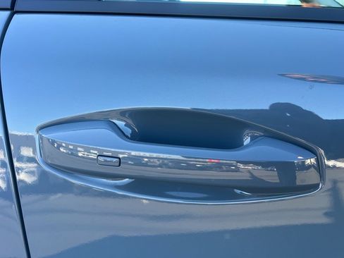 New 2026 Nissan Sentra SR w/ SR Premium Package FWD image 12