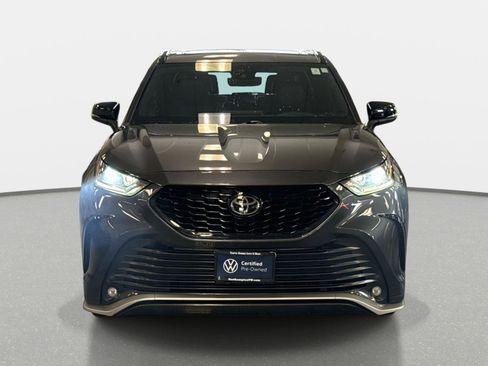 Used 2021 Toyota Highlander XSE image 30