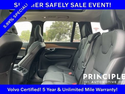 Certified 2023 Volvo XC90 B5 Plus AWD/4WD image 35
