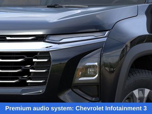 New 2026 Chevrolet Equinox LT w/ Convenience Package II FWD image 11