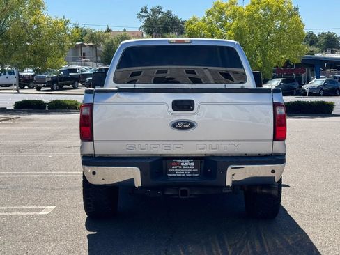 Used 2014 Ford F250 XLT w/ XLT Premium Package AWD/4WD image 4