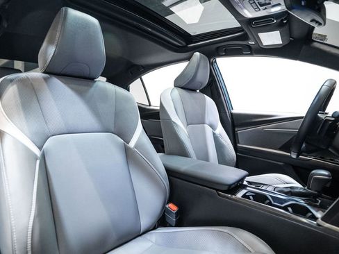 Certified 2025 Toyota Camry SE image 12