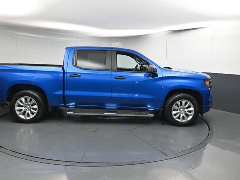 Used 2024 Chevrolet Silverado 1500 Custom image 23