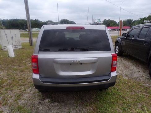 Used 2014 Jeep Patriot Sport w/ Power Value Group image 5