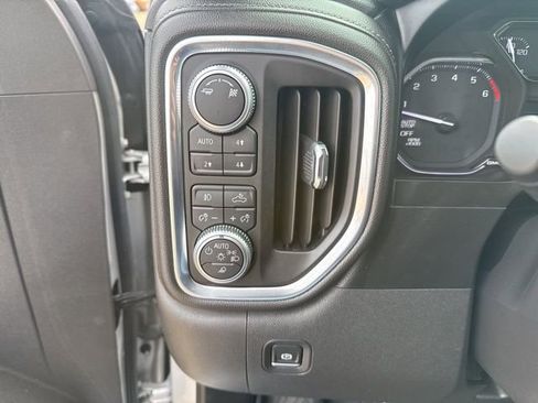 Used 2019 GMC Sierra 1500 SLT w/ SLT Premium Package image 26