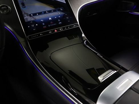 Used 2023 Mercedes-Benz GLC 300 4MATIC image 23