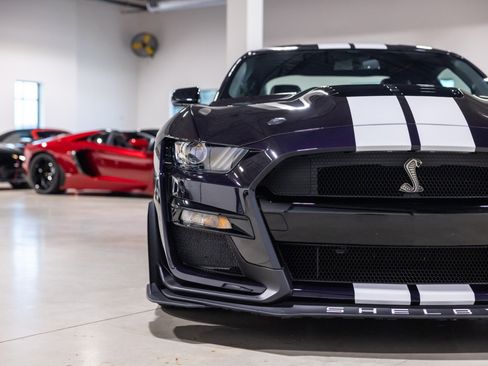 Used 2022 Ford Mustang Shelby GT500 w/ Carbon Fiber Track Pack RWD image 23