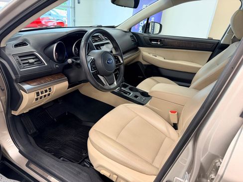 Used 2018 Subaru Outback 2.5i Limited AWD/4WD image 18