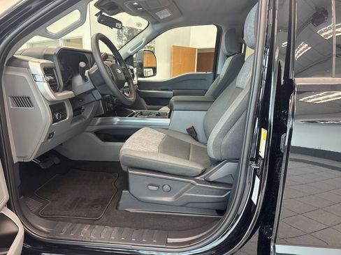 New 2026 Ford F350 XLT w/ Tremor Off-Road Package image 10