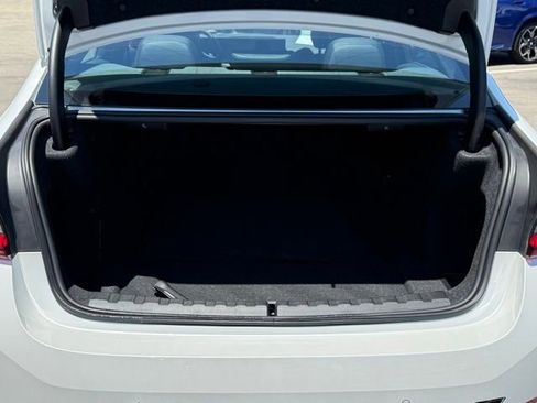 Used 2025 BMW 330i Sedan w/ Convenience Package RWD image 16