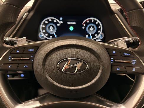 Used 2023 Hyundai Sonata SEL Plus w/ Preferred Accessory Package image 19