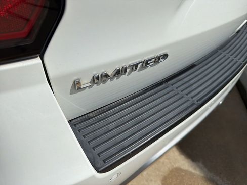 Used 2021 Ford Expedition Limited AWD/4WD image 49
