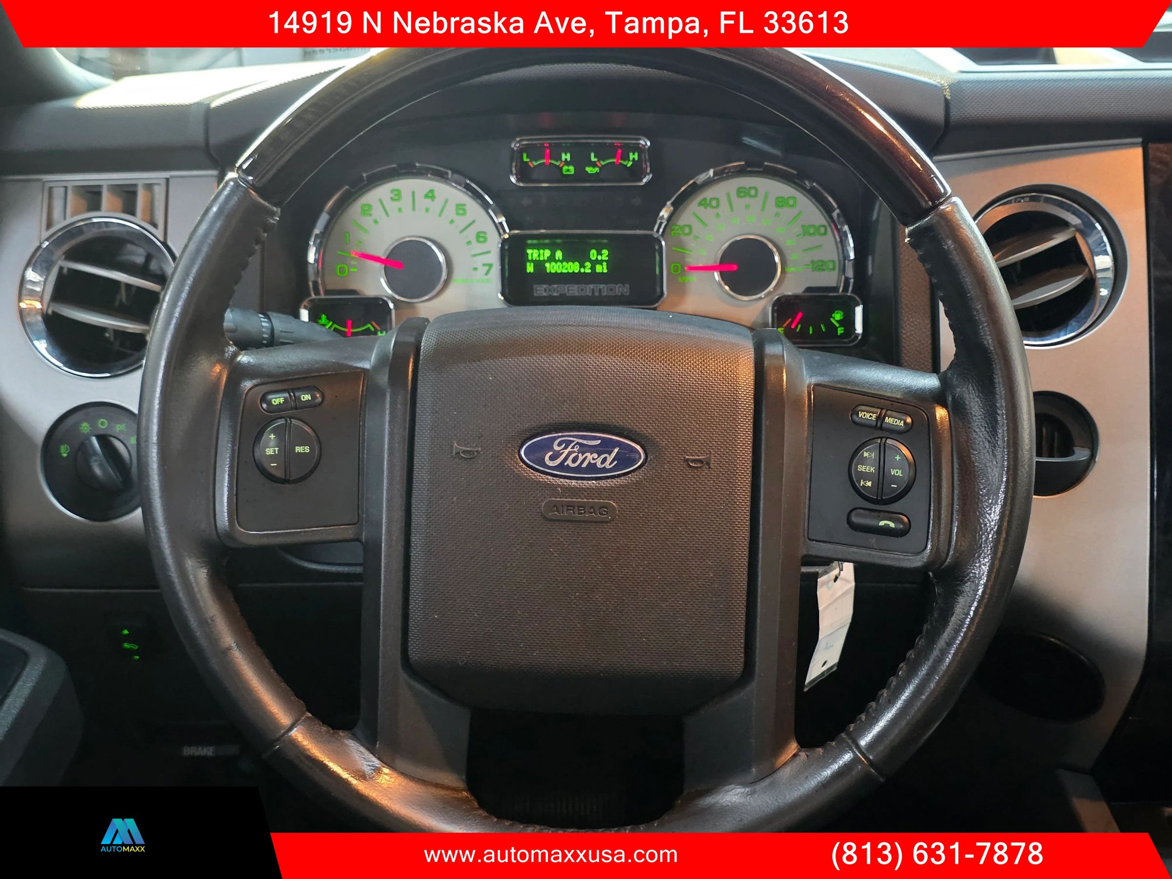 Used 2013 Ford Expedition Limited RWD image 15