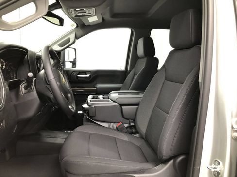 Used 2020 Chevrolet Silverado 2500 LT w/ All Star Edition AWD/4WD image 11