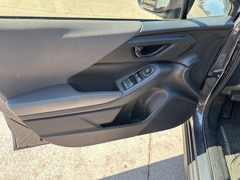 Used 2024 Subaru Crosstrek 2.0i Premium w/ Crosstrek Mirror Package AWD/4WD image 10