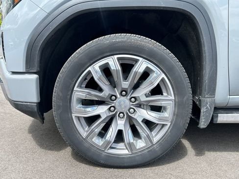 Used 2025 GMC Sierra 1500 Denali AWD/4WD image 10