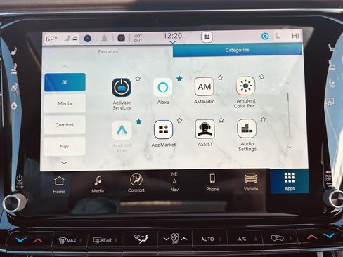 Used 2024 Jeep Grand Wagoneer L 4WD image 16