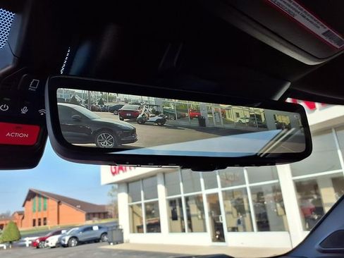 Used 2024 Toyota Tundra Platinum image 19