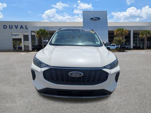 Used 2023 Ford Escape Active w/ Tech Pack #1 FWD image 9