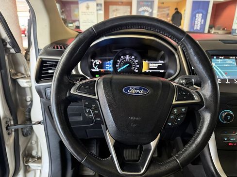 Used 2017 Ford Edge SEL w/ Equipment Group 201A image 13