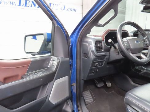 Used 2022 Ford F150 Lariat w/ Equipment Group 502A High image 46