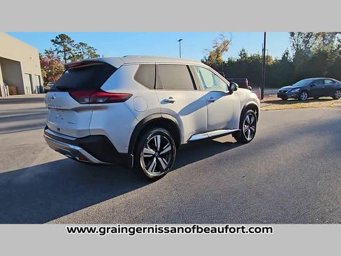 Used 2021 Nissan Rogue Platinum image 32