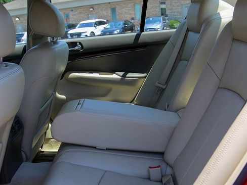 Used 2010 INFINITI G37 x Sedan w/ Premium Pkg AWD/4WD image 28
