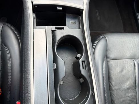Used 2018 Lincoln MKZ Reserve FWD image 19