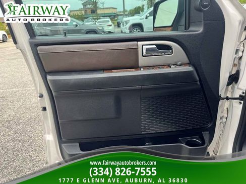 Used 2017 Ford Expedition King Ranch image 31