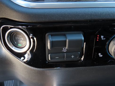 New 2026 Chevrolet Silverado 1500 RST AWD/4WD image 9