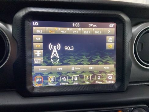 Used 2021 Jeep Gladiator Sport w/ Quick Order Package 24Q 80Th image 41