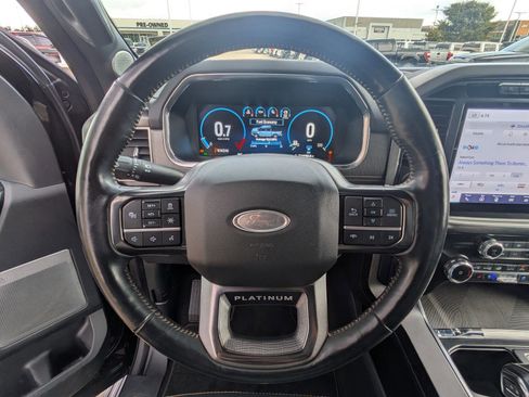 Used 2023 Ford F150 Platinum image 17