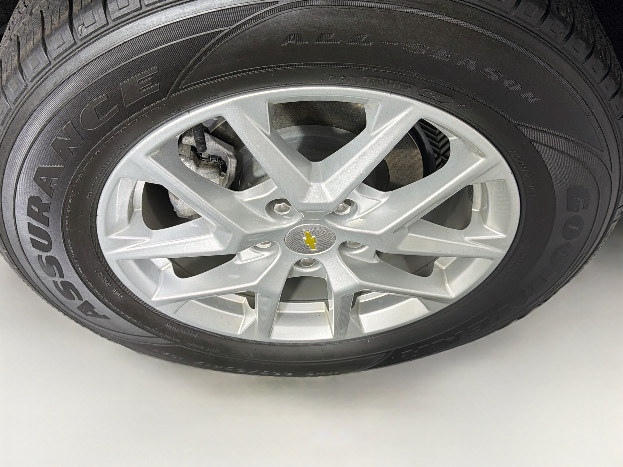 Used 2022 Chevrolet Equinox LT FWD image 11