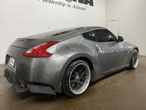 Used 2012 Nissan 370Z Coupe image 3