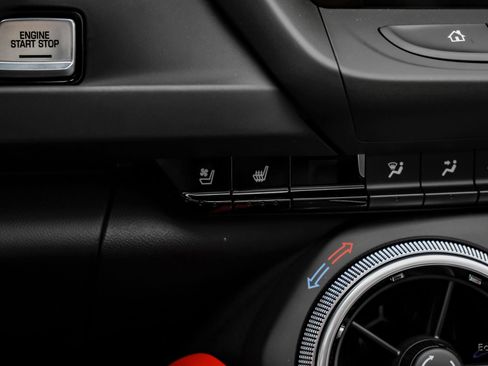 Used 2024 Chevrolet Camaro ZL1 RWD image 84