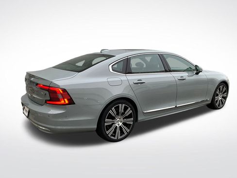 Certified 2024 Volvo S90 B6 Ultimate w/ Protection Package Premier image 6