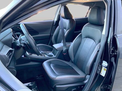 Used 2024 Subaru Crosstrek 2.5i Limited AWD/4WD image 7