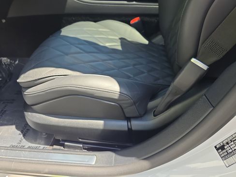 Certified 2025 Mercedes-Benz S 580e 4MATIC Sedan image 27