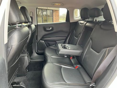 Used 2020 Jeep Compass Limited image 41
