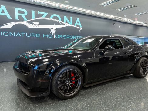 Used 2019 Dodge Challenger R/T Scat Pack RWD image 1