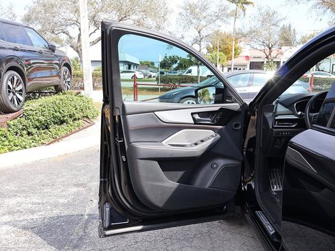 Used 2023 Acura MDX A-Spec image 24